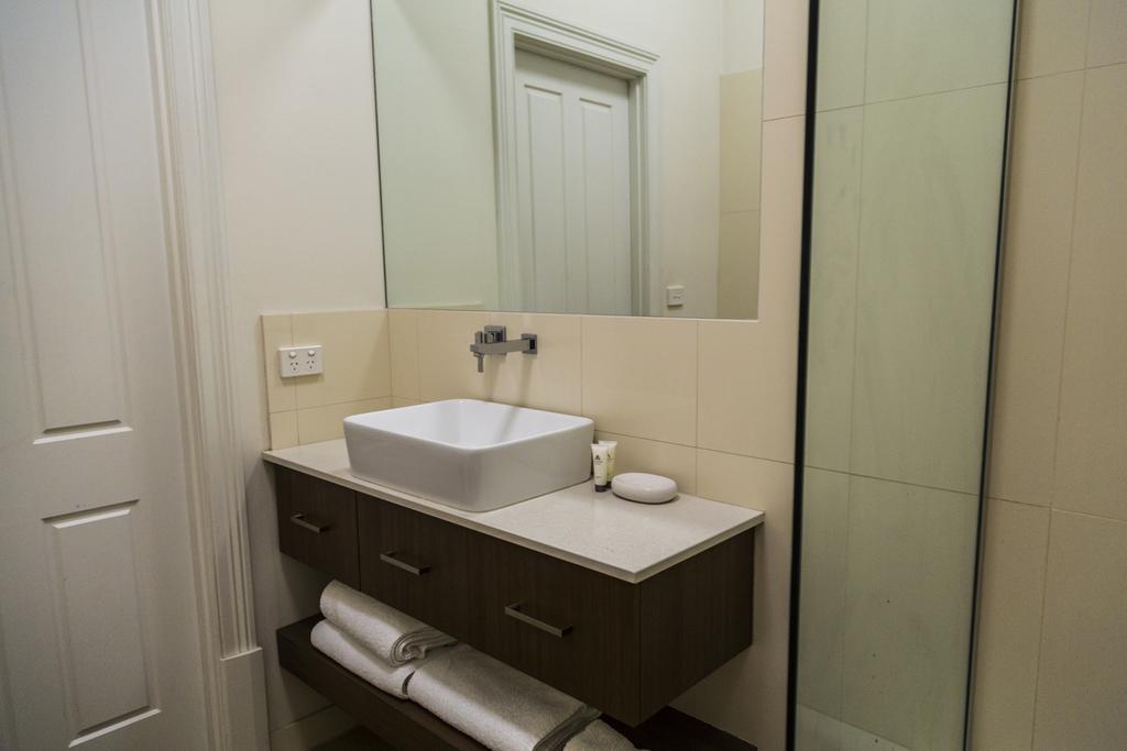 וויליאמסטאון Simmers Serviced Apartments חדר תמונה